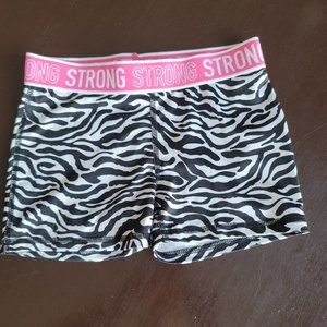 Danskin Now gym short
